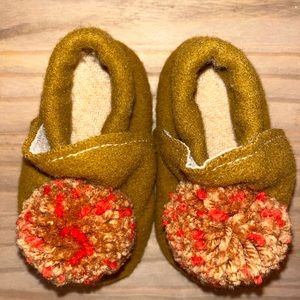 Ulla & viggo pom loafers